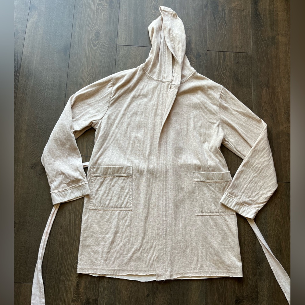 Cream robe